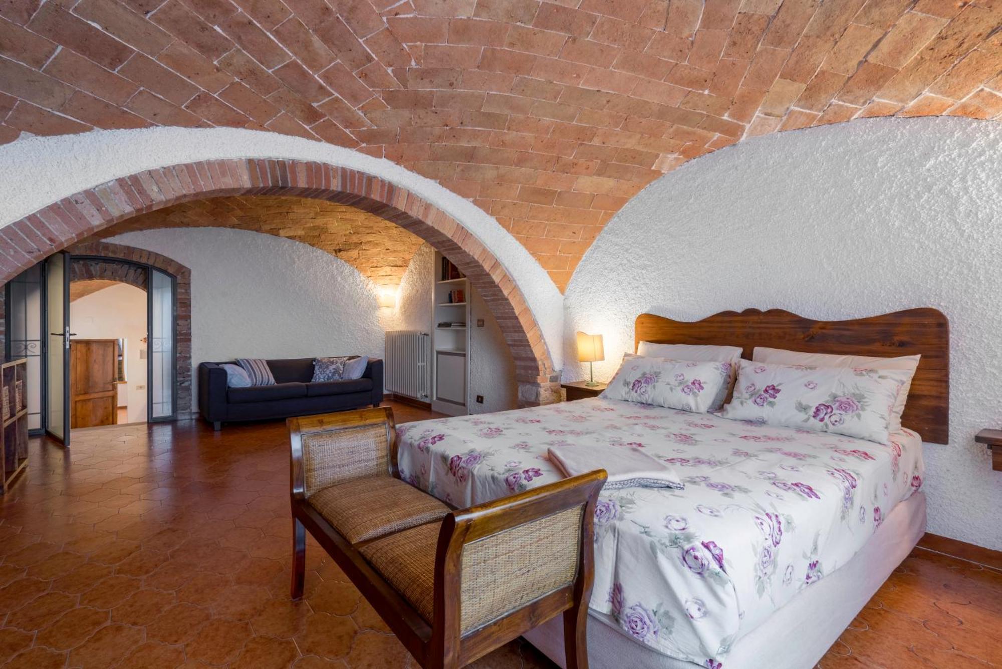 Agriturismo Agresto Apartments, Pool, Siena Hills Casole d'Elsa Exterior photo