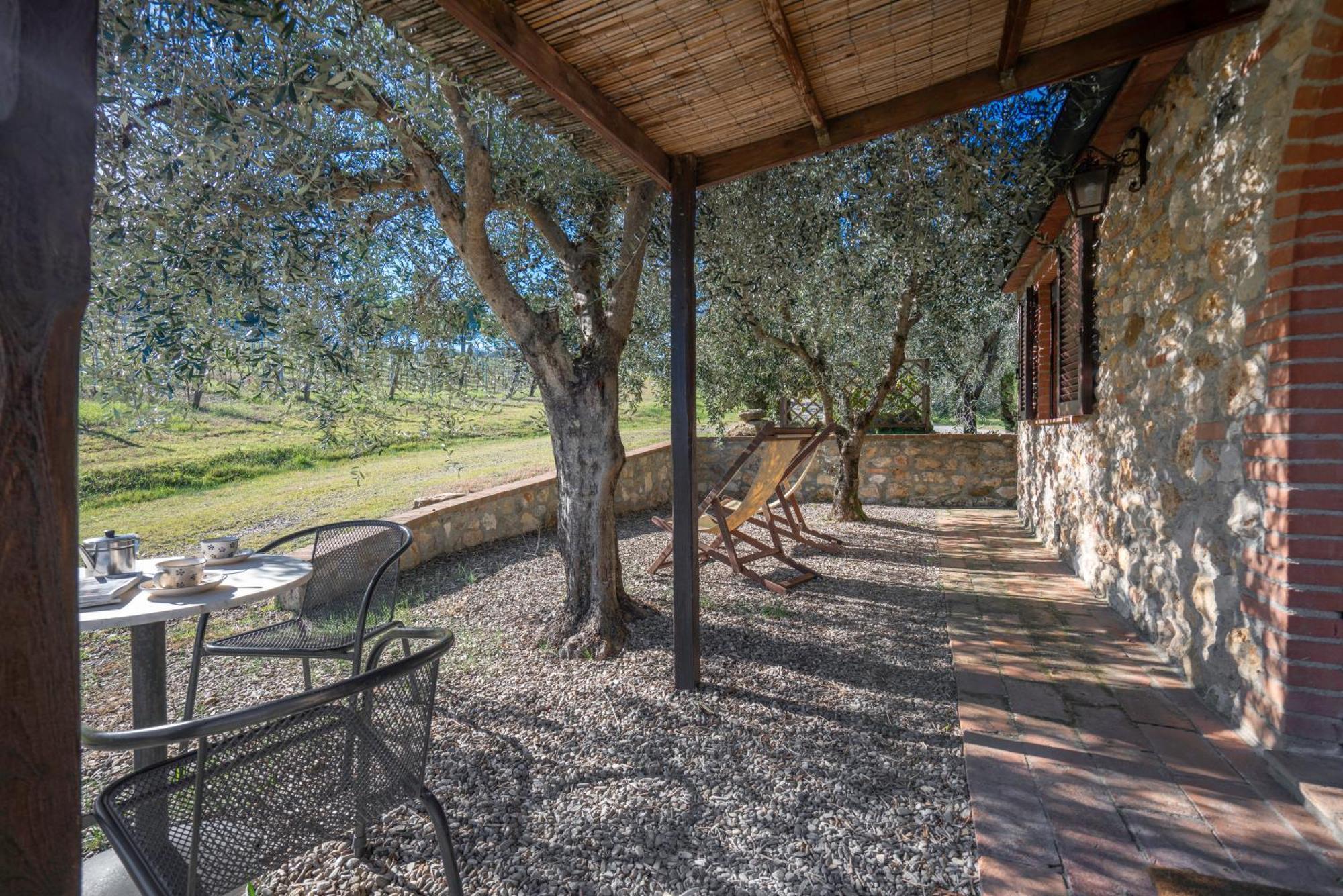 Agriturismo Agresto Apartments, Pool, Siena Hills Casole d'Elsa Exterior photo